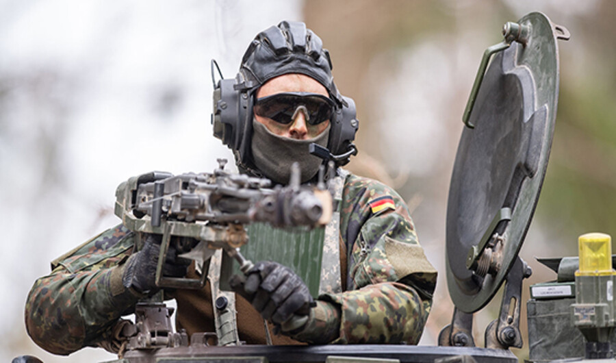 L’Allemagne débat comment renouveler la puissance de son armée