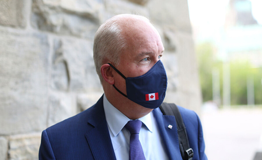 Les politiciens canadiens se joignent à l'Islam radical