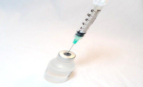 La pression sur les non vaccinés s'intensifie 