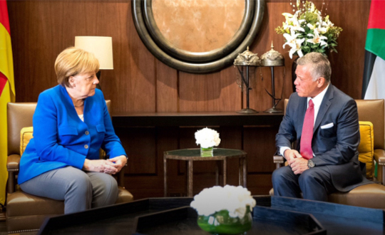 Merkel: nous avons besoin de solutions urgentes aux tendances agressives de l'Iran
