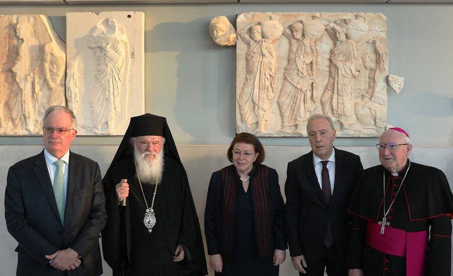 Le Vatican donne les sculptures du Parthénon à l’Église orthodoxe grecque