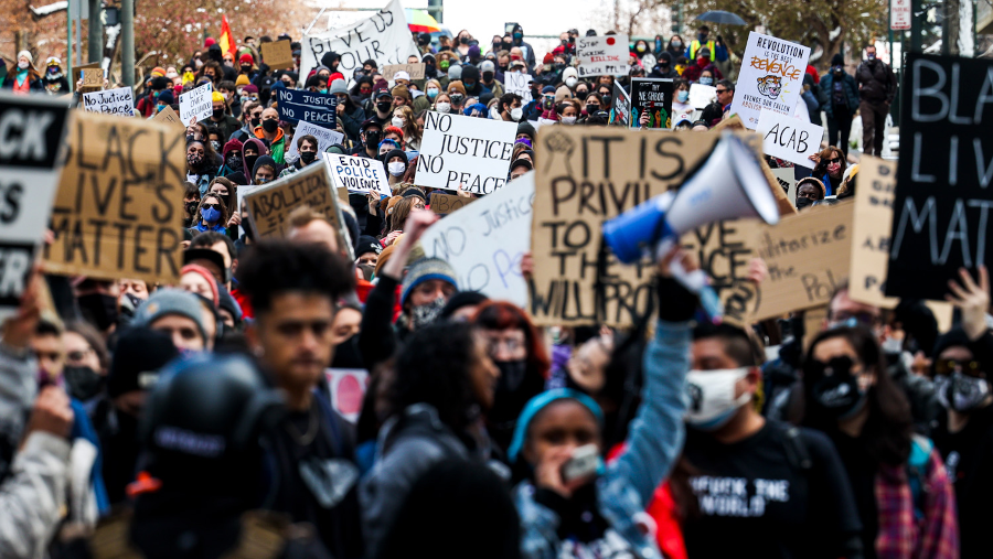 Une guerre raciale est prophétisée