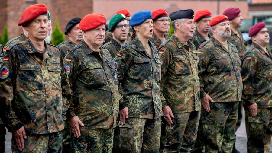 L'Allemagne renoue avec les hommages aux soldats