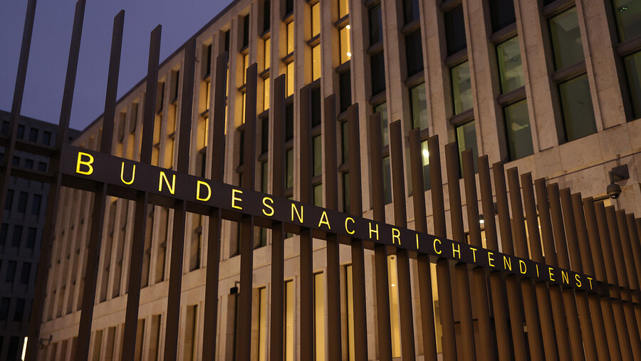 L'Allemagne va-t-elle lâcher ses espions ?