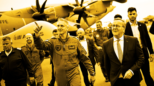 « Une atmosphère de ruée vers l’or » au salon aéronautique militaire allemand