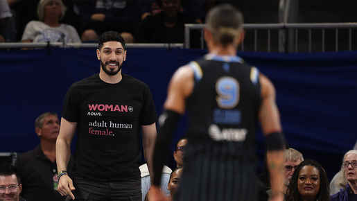 Qu'est-ce qu'une femme ? La ligue américaine professionnelle féminine de basket-ball n’est pas certaine.